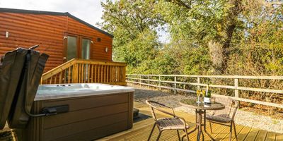 Wold View Holiday Park hot tub lodges